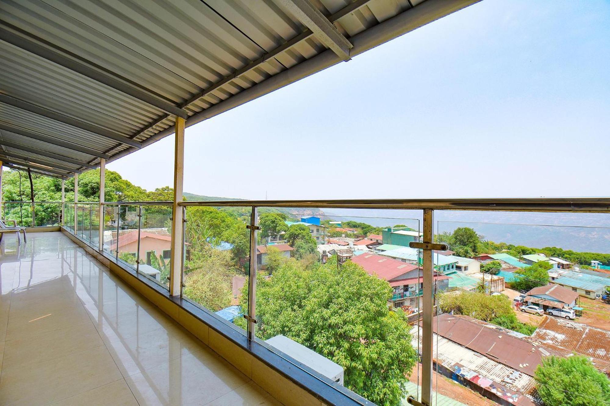 Fabhotel Bright Holidays Mahabaleshwar Bagian luar foto